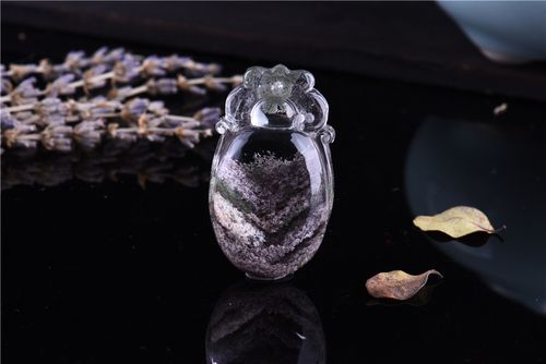 绿幽灵水晶 双貔貅心形吊坠 晶体干净 雕工精湛 重20.53克 晶非玺比